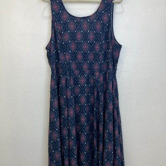 NWT TORRID Navy Blue with Red Medallion Tie-Back Challis Sleeveless Dress Sz 2X - Picture 6 of 8